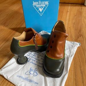 John Fluevog women’s Brown and Green “Bunny” Shoes